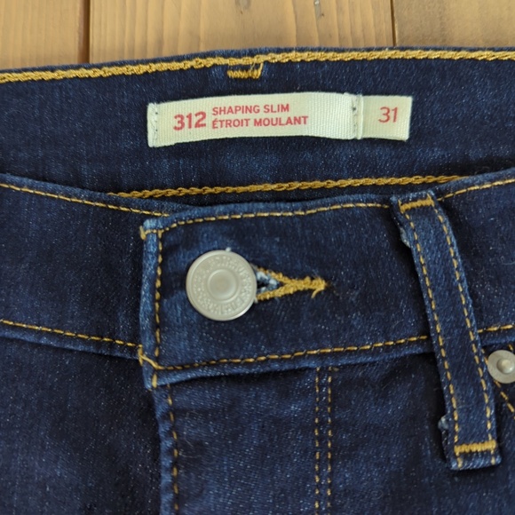 Levi’s 312 Shaping Slim Straight Leg Dark Wash Jeans - Picture 3 of 14